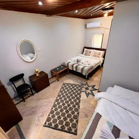 Sari Homestay szállás *